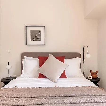Luminous 3br In Cholargos By Upstreet